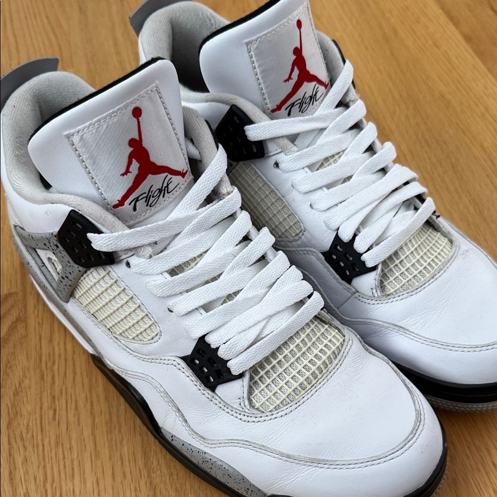 Nike Air Jordan 4 Retro OG